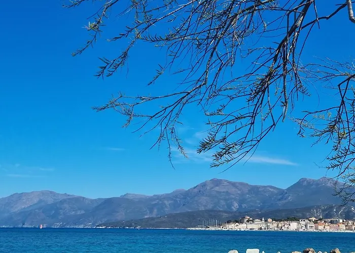 Location Corse